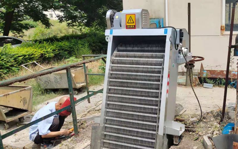 鄭州格柵汚水處理(li)設備